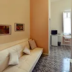 *1*7*4* Via Roma Bed & Breakfast
